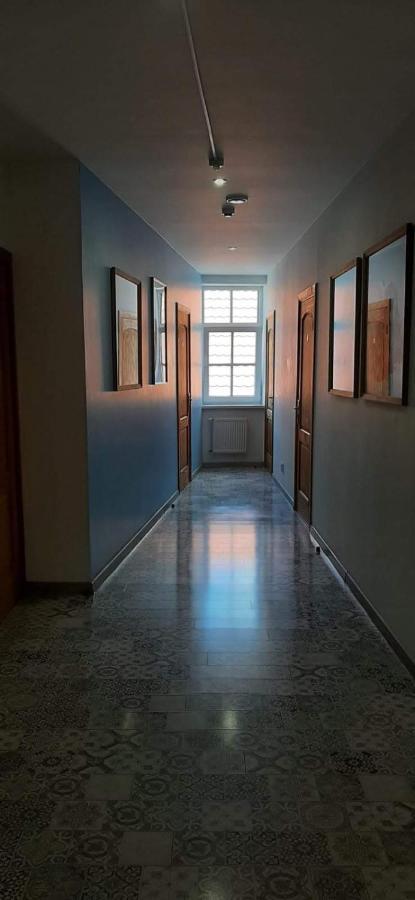 Metras Maja Hotel Aizpute Kültér fotó